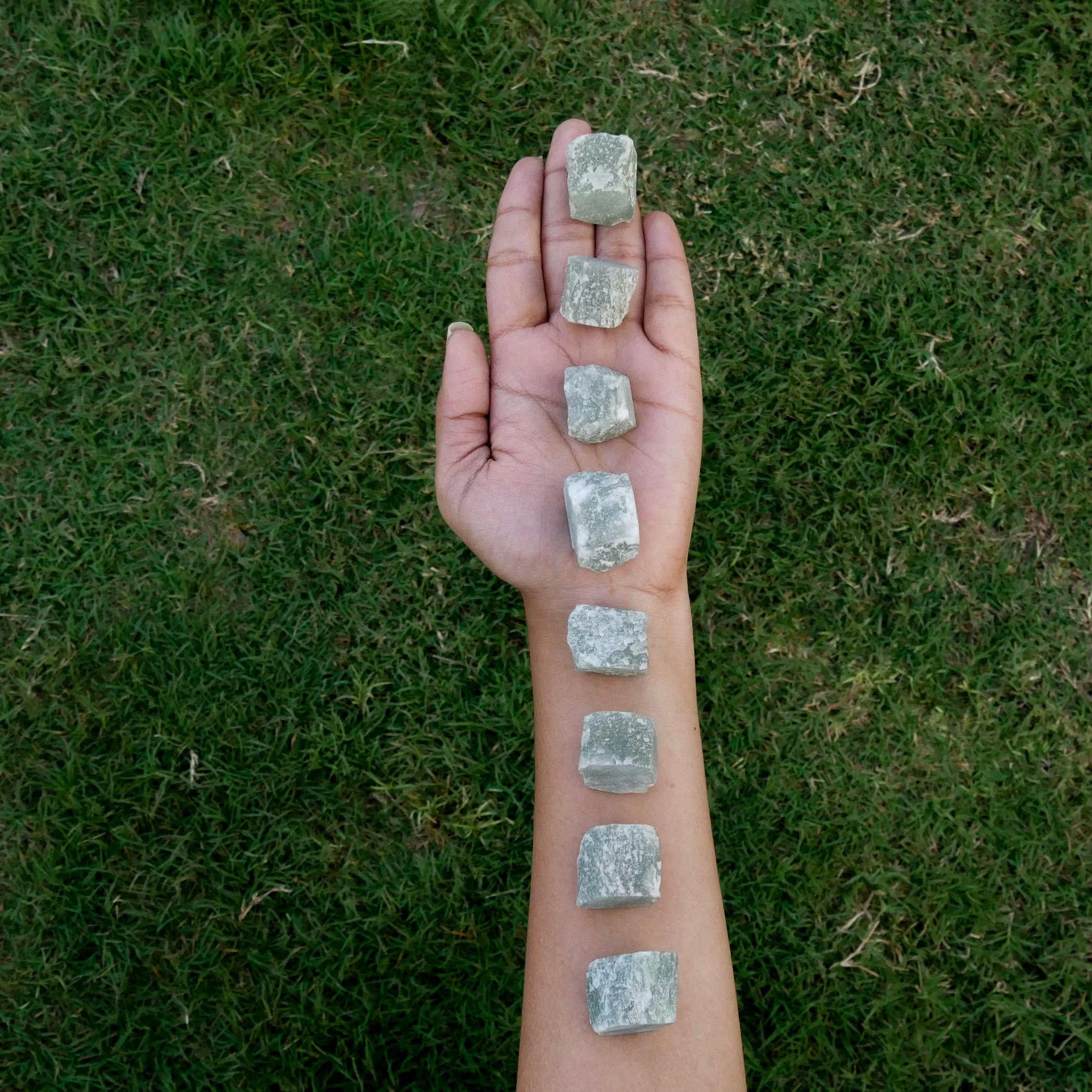 1 Lb Green Aventurine Raw Crystals and Stones