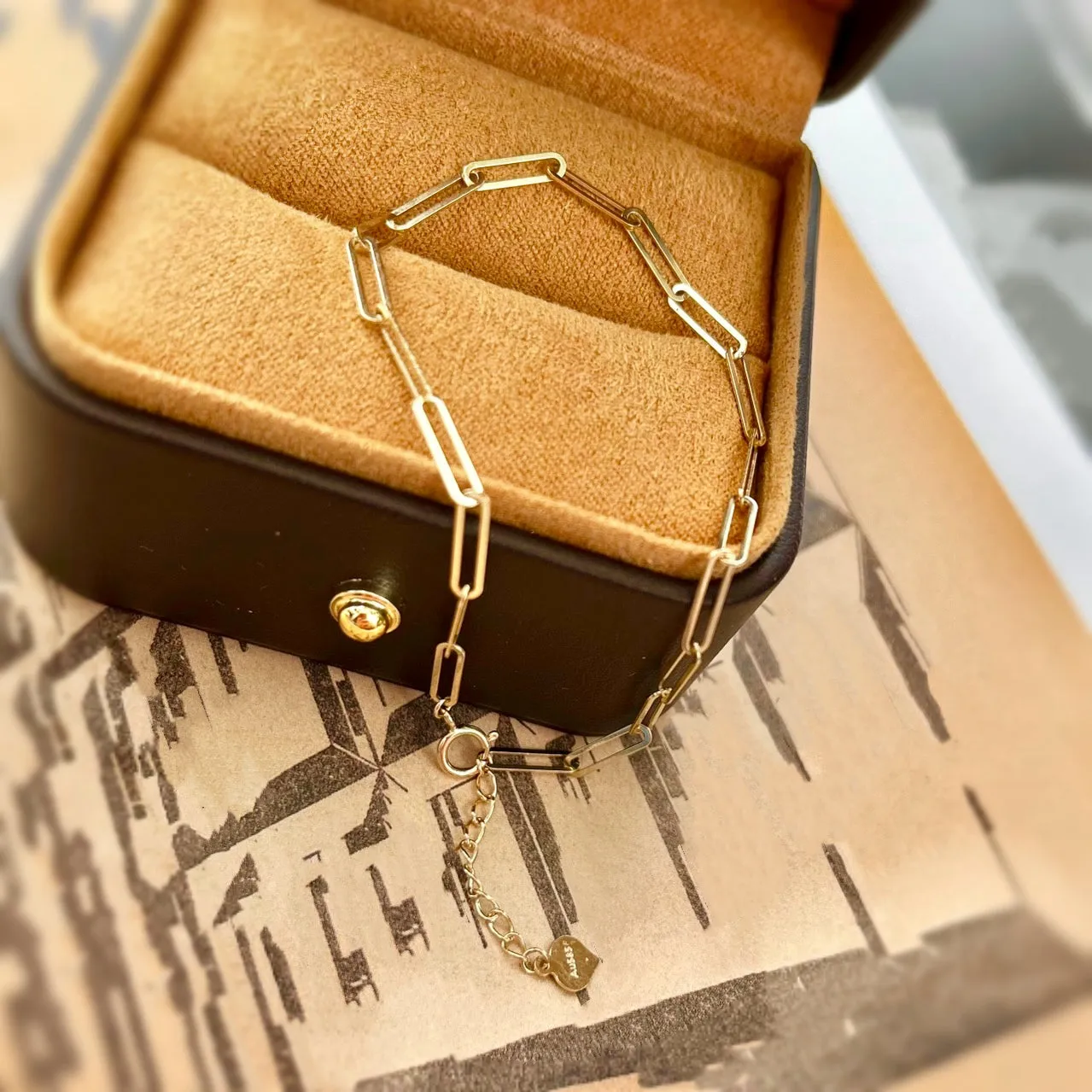 14k Solid Gold Paperclip Chain Bracelet