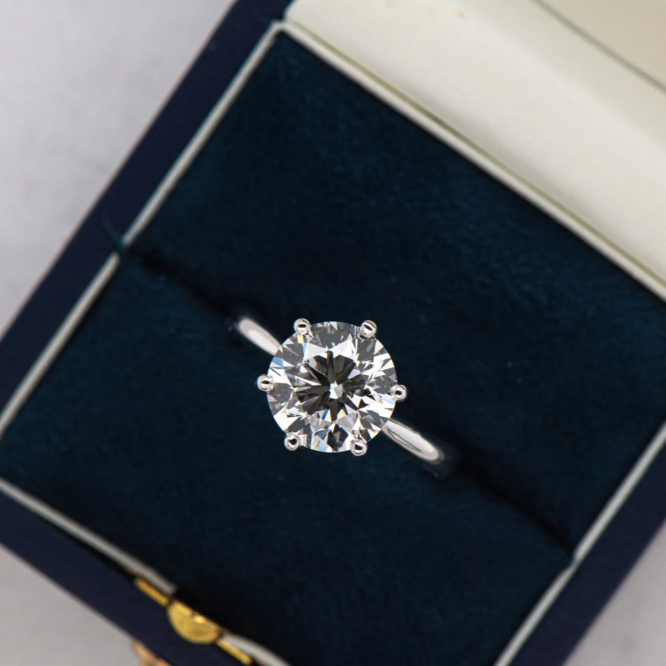 3.01ct Dawn | Round Cut Diamond Engagement Ring | R2W
