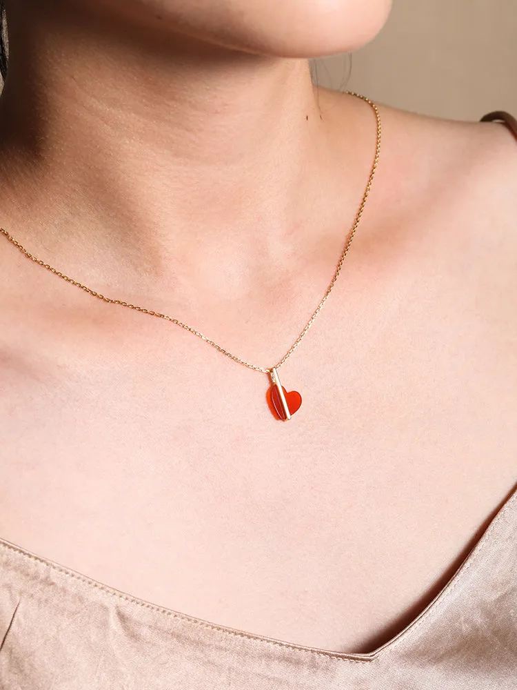 Agate Heart-Shaped Pendant Necklace