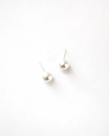 Amelia Pearl Earrings