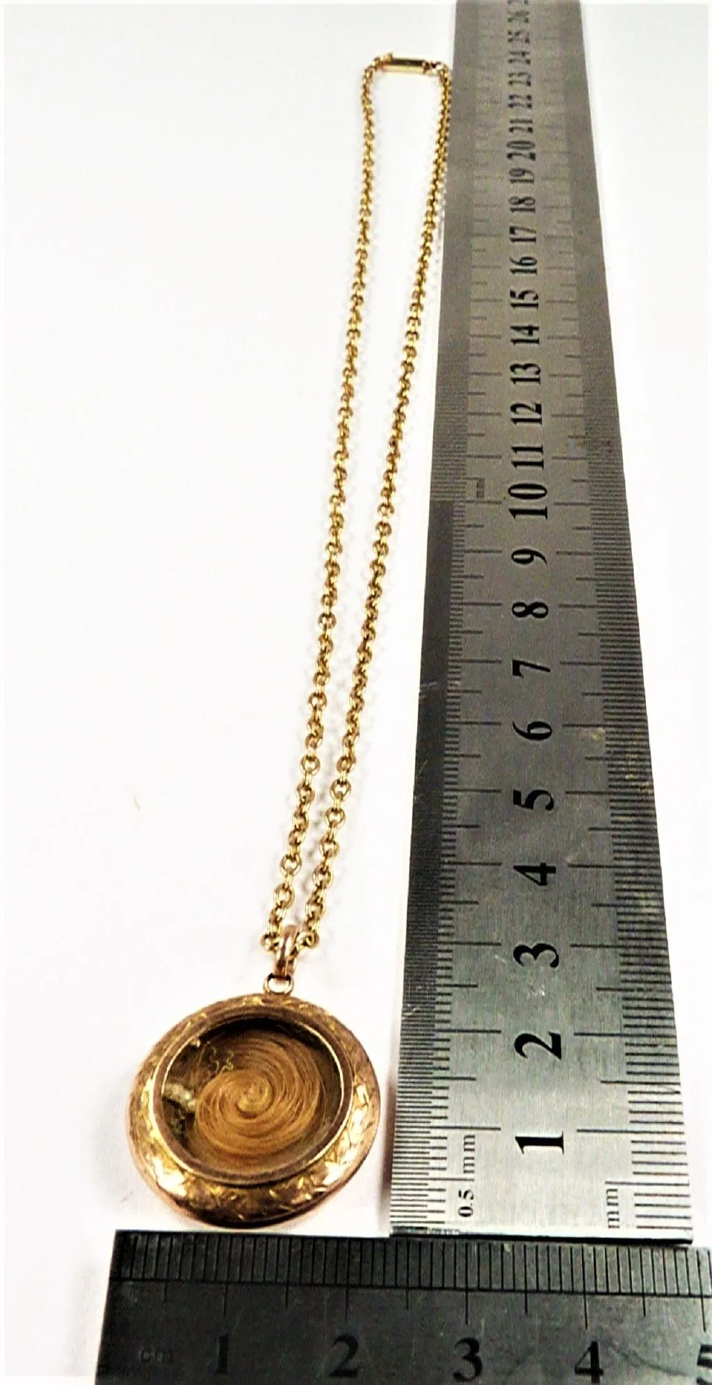 Antique Deep Bodied Hallmarked 9 Carat Gold Locket Necklace Hair Art Mourning Jewellery 1905
