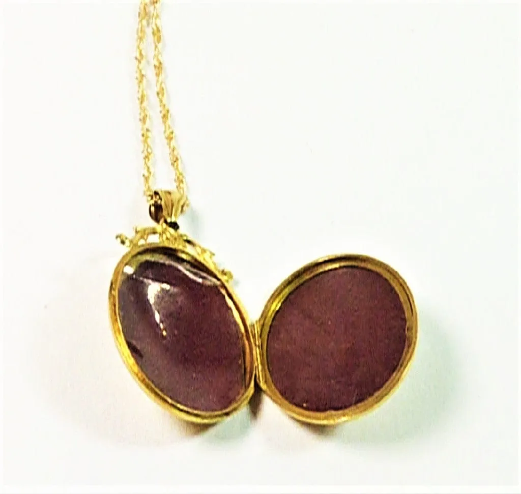 Antique Hallmarked Solid Gold Swallow Locket Glasgow Assayed 1910 W H Collins & Co. With 18 Inch Necklace