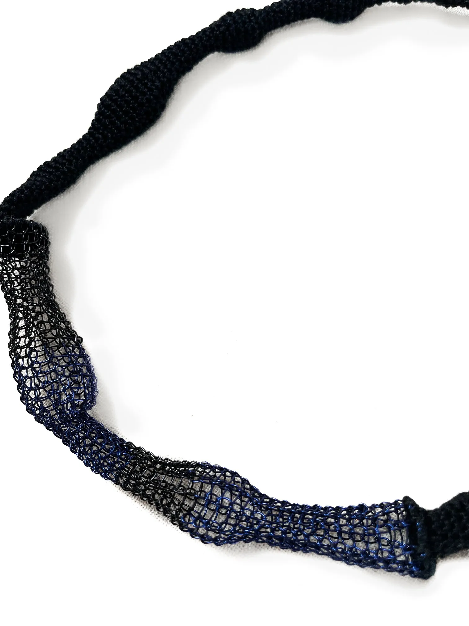 Blue Accent Wave Necklace - Cotton & Metal