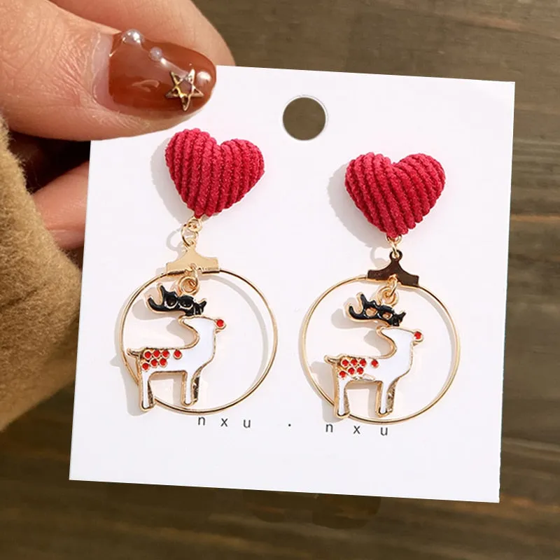 Christmas Circle Round Heart Deer Elk Pendant Earrings for Women Creative Festival Dangle Earrings Jewelry Accessories