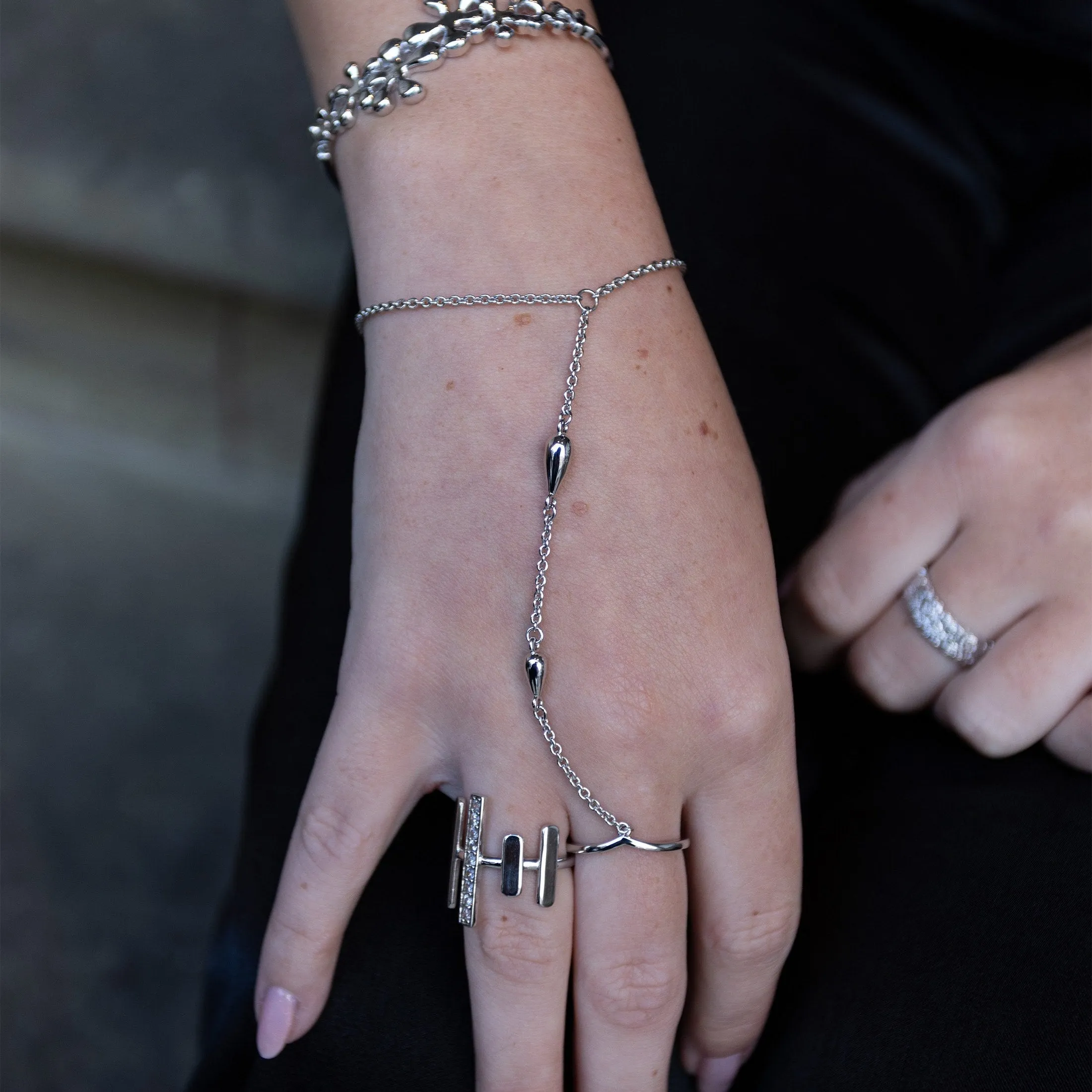 Double Drop Hand Chain