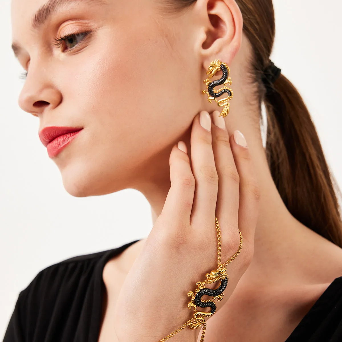 DRAGONITE HAND BRACELET