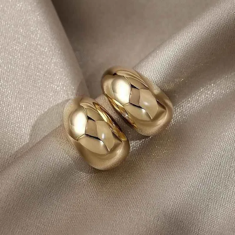 Earrings Charm Jewelry Simple Shape Golden Accessory XYS102