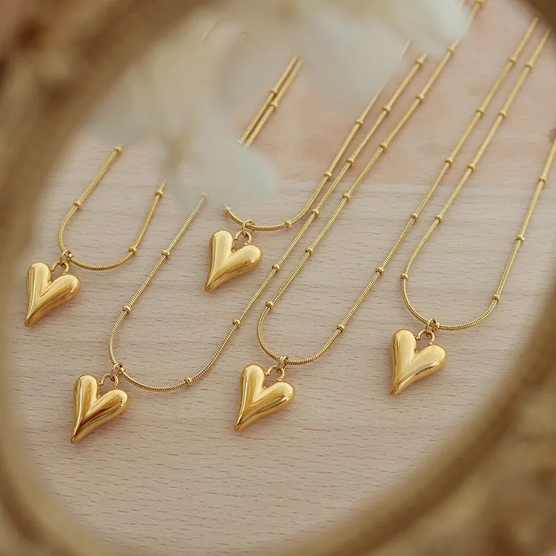 Elegant Titanium Plated Gold Necklace with Chic French Touch