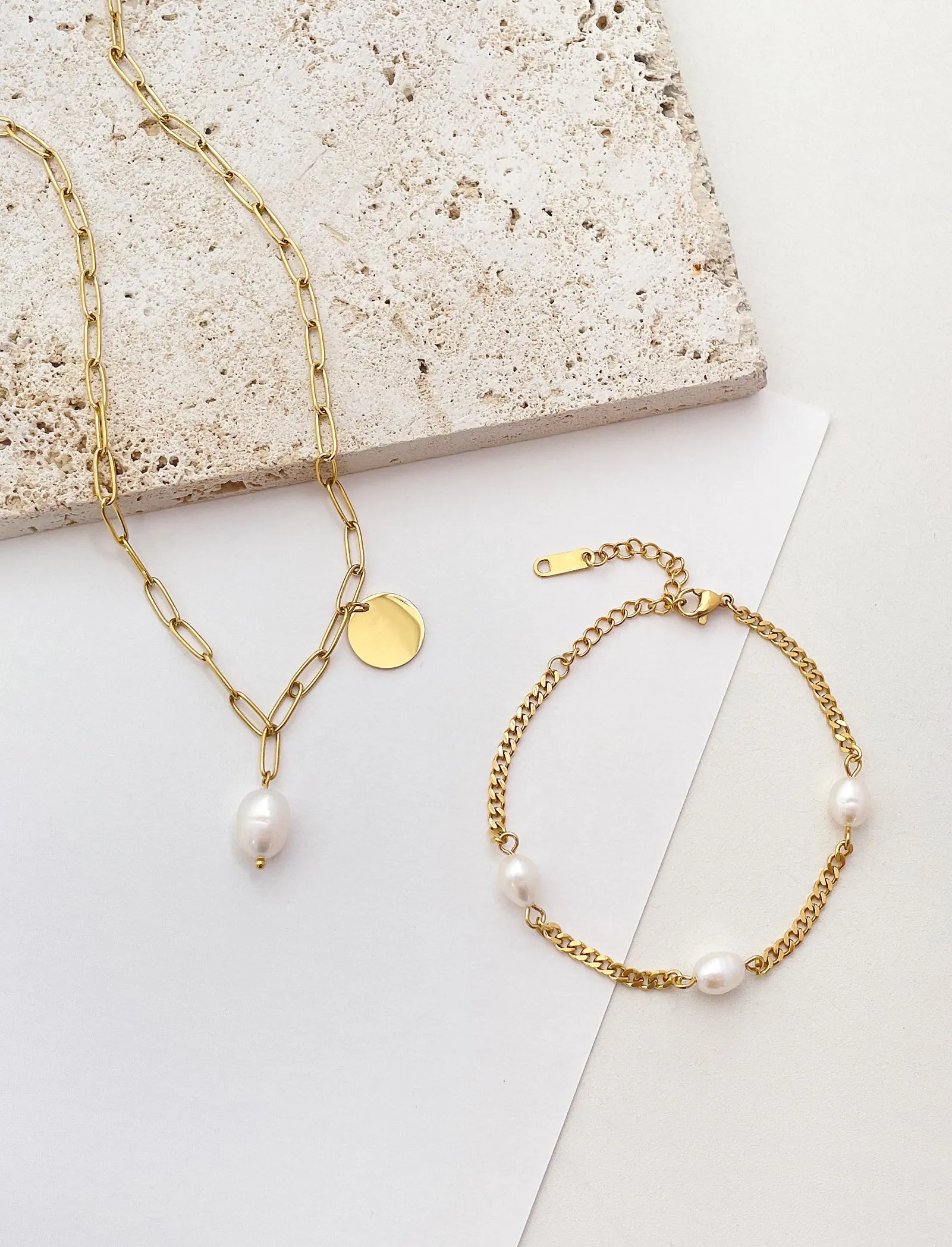 Elide Bracelet