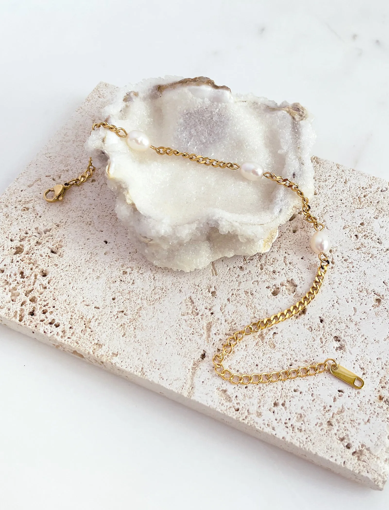 Elide Bracelet