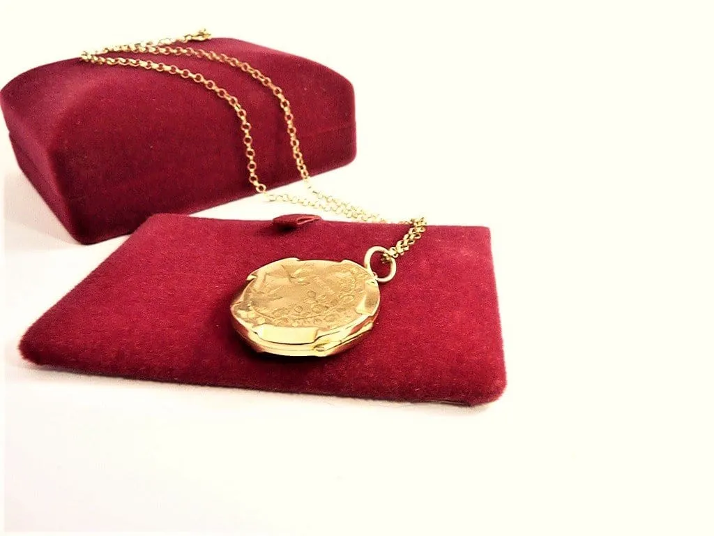 Fully Hallmarked Antique Rose Gold Locket 1913 Sheldon Brothers And 16 Inch Fully Hallmarked Gold Necklace
