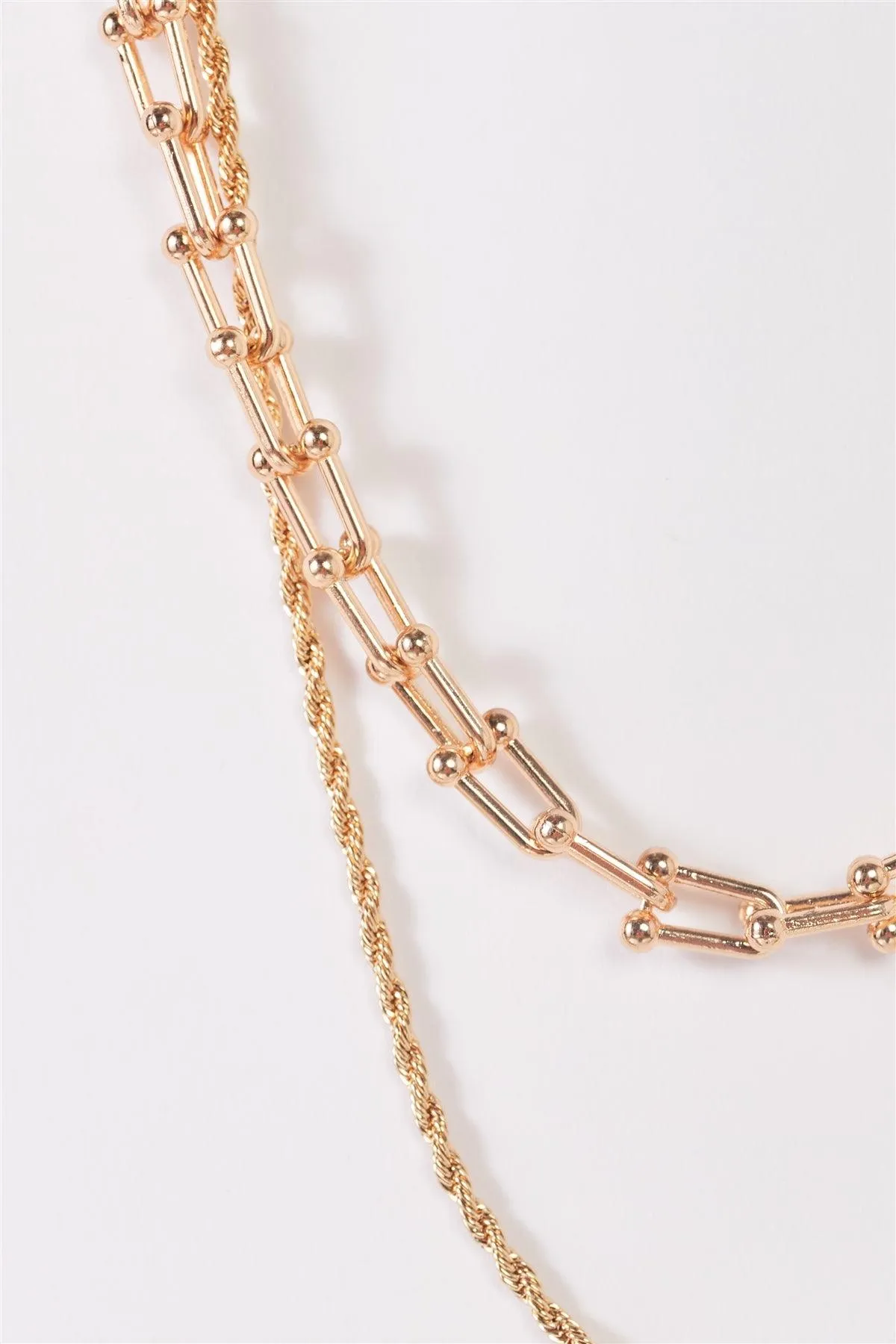 Gold Twisted And U Link Chains Set Necklace