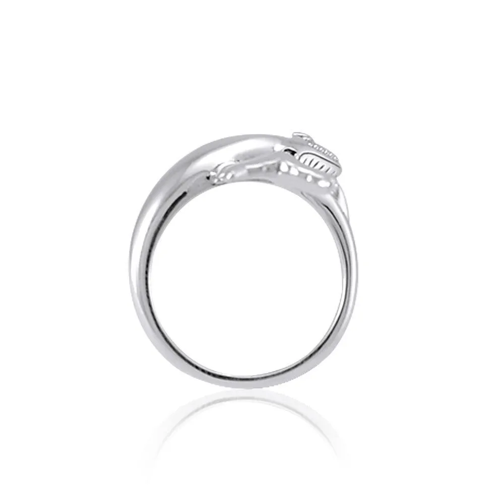 Graceful Mike Whale Silver Ring TRI1767