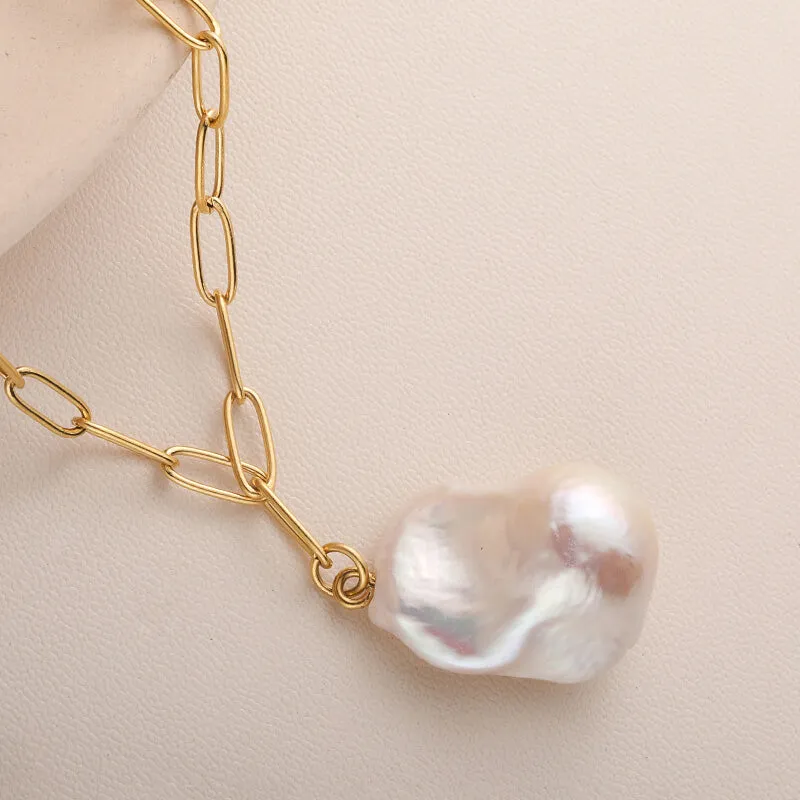 Large Baroque Pearl Pendant Necklace