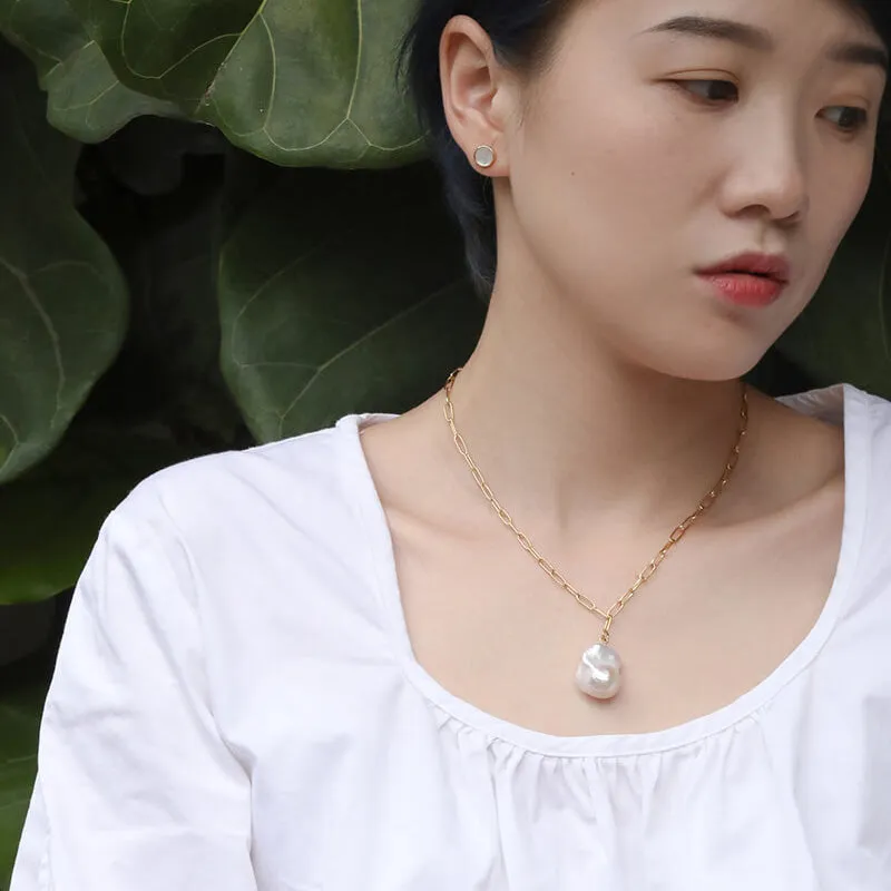 Large Baroque Pearl Pendant Necklace