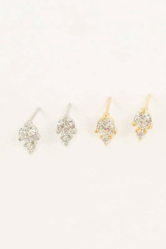 Lovoda Mini Cluster Stud Earrings