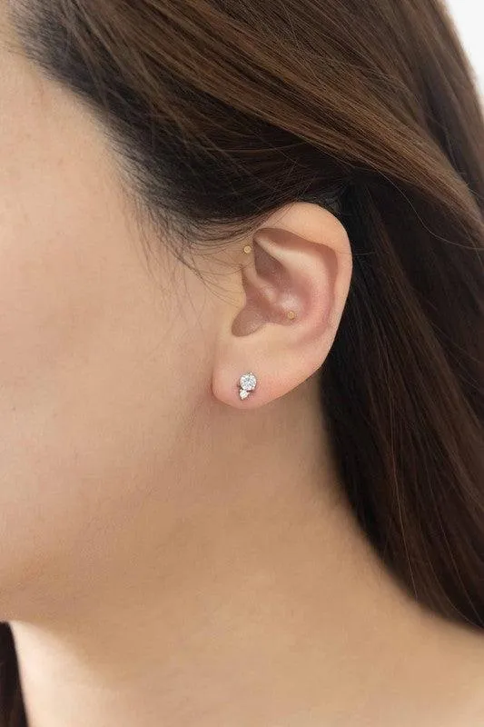 Lovoda Mini Cluster Stud Earrings