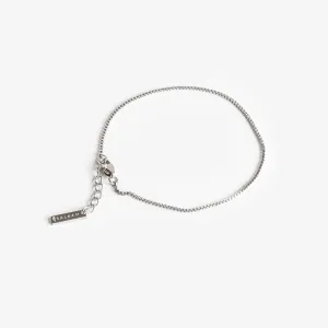Minimal Box Chain Bracelet