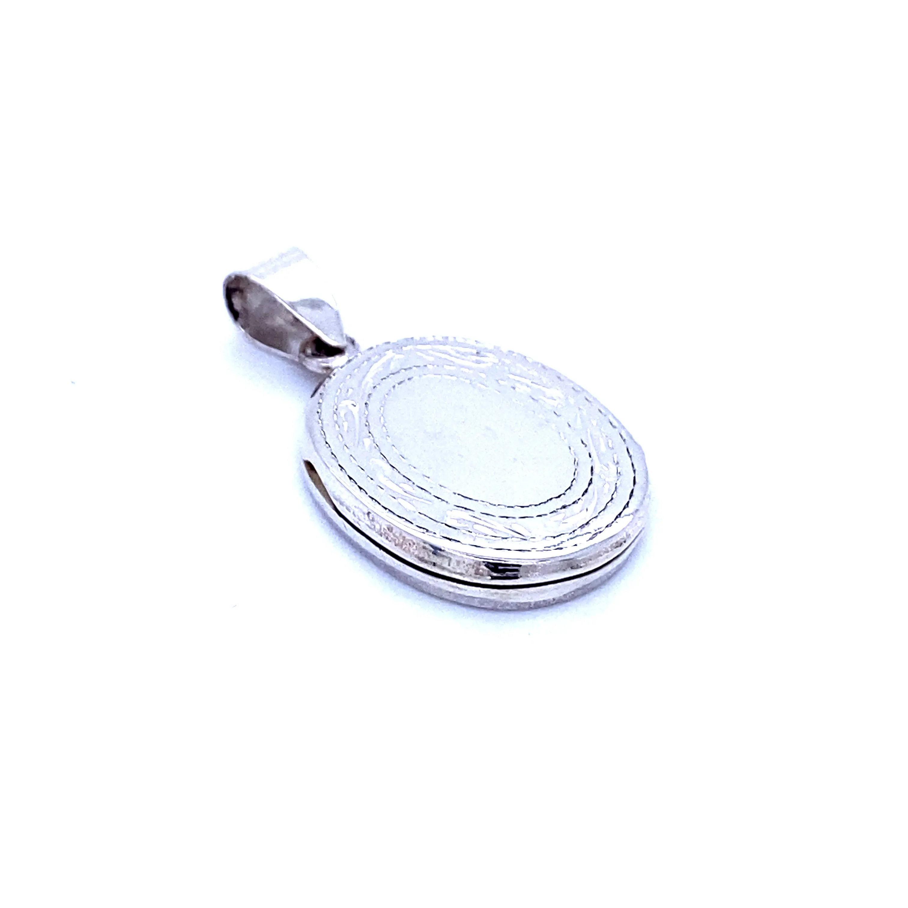 Oval Locket with Etched Border