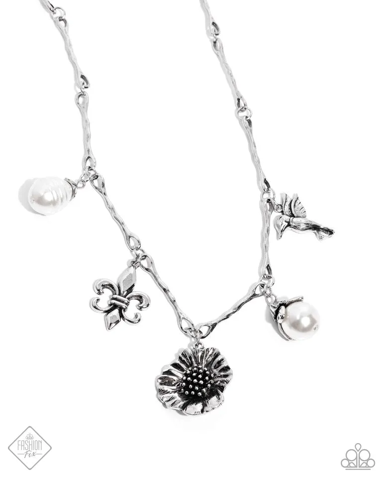 Paparazzi Necklace ~ Vintage Vibe - White
