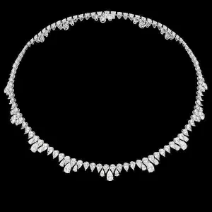 "No Time to Die" Green Carpet Collection Necklace