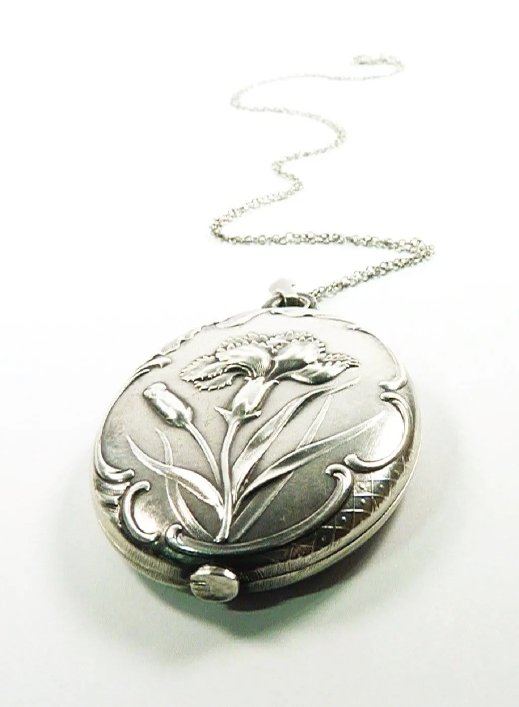 Rare Art Nouveau French Solid Silver Dianthus Locket With 24 Inch Sterling Silver Necklace