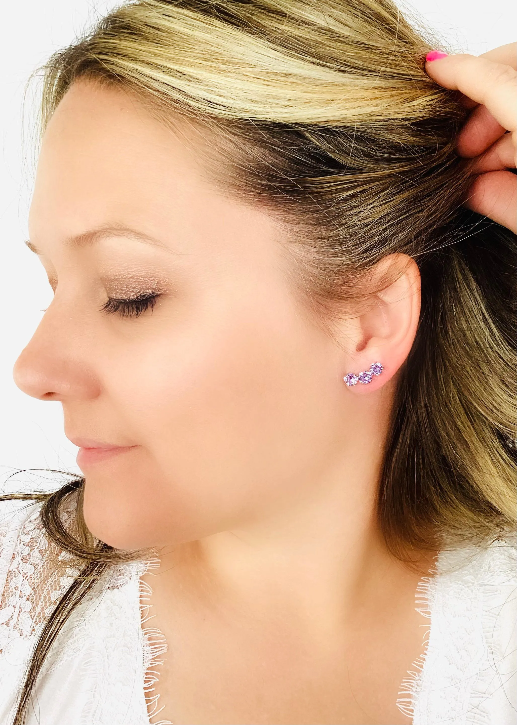 Simple Ear Crawler in Violet