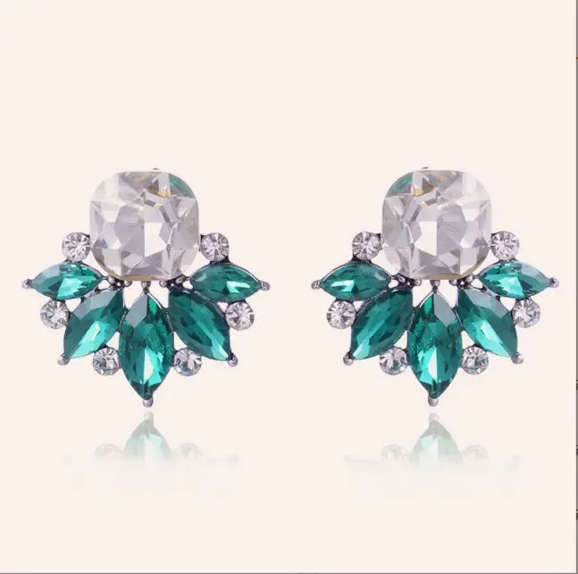 Simple Four Color Flower Stud Women Earrings
