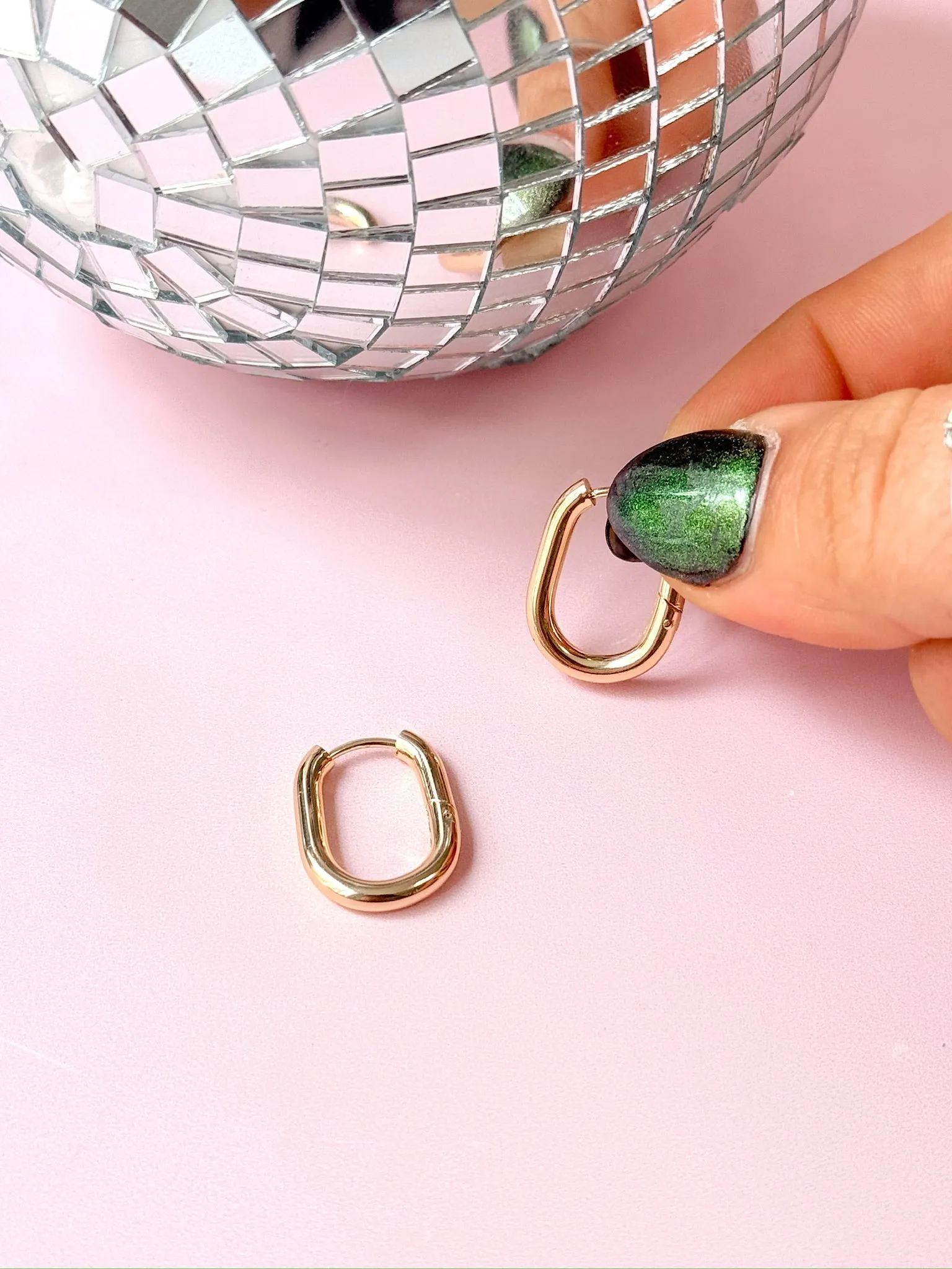 Squoval Hoops