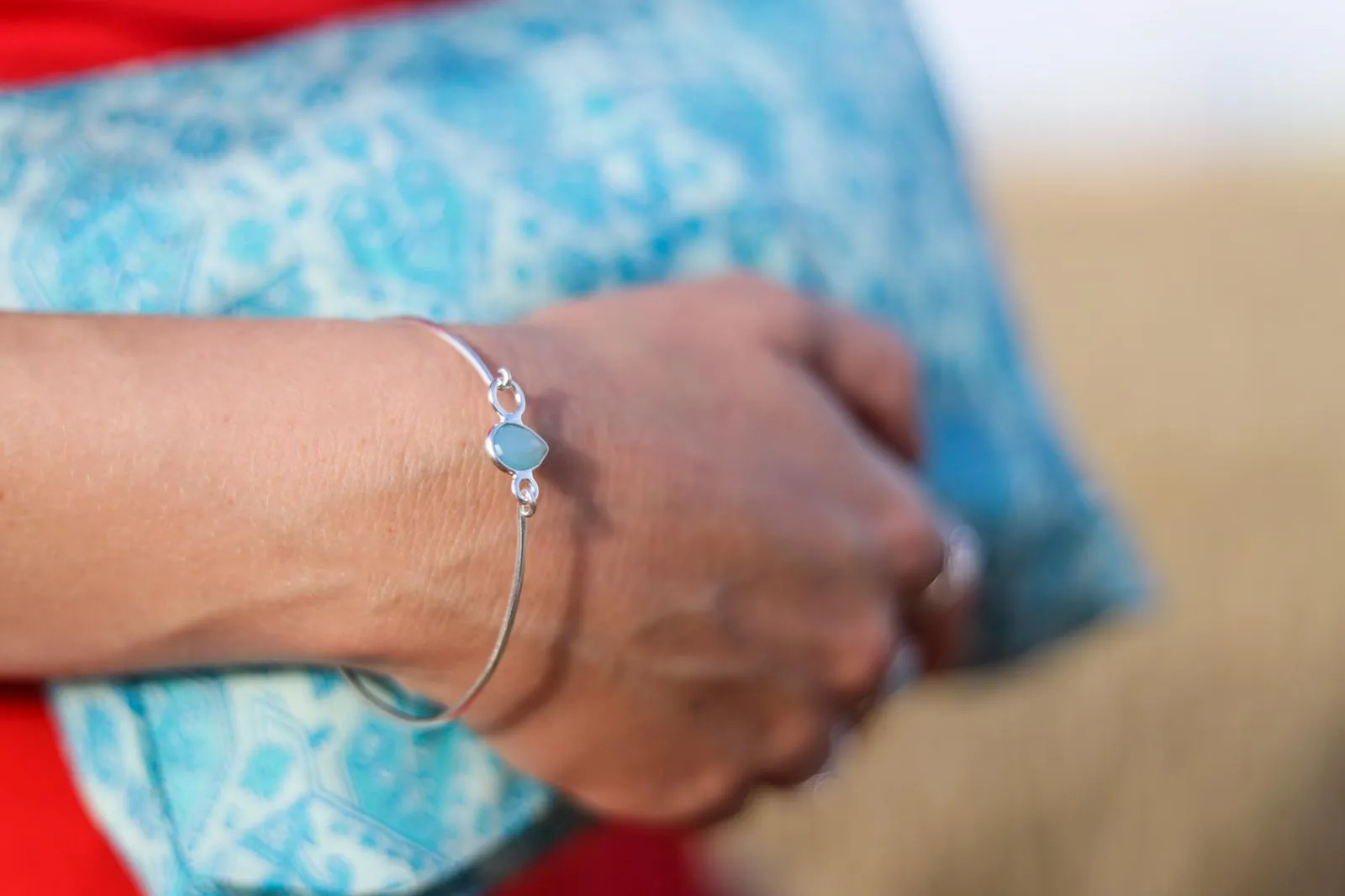 Sterling Silver Single Stone Bracelet in Aqua Chalcedony