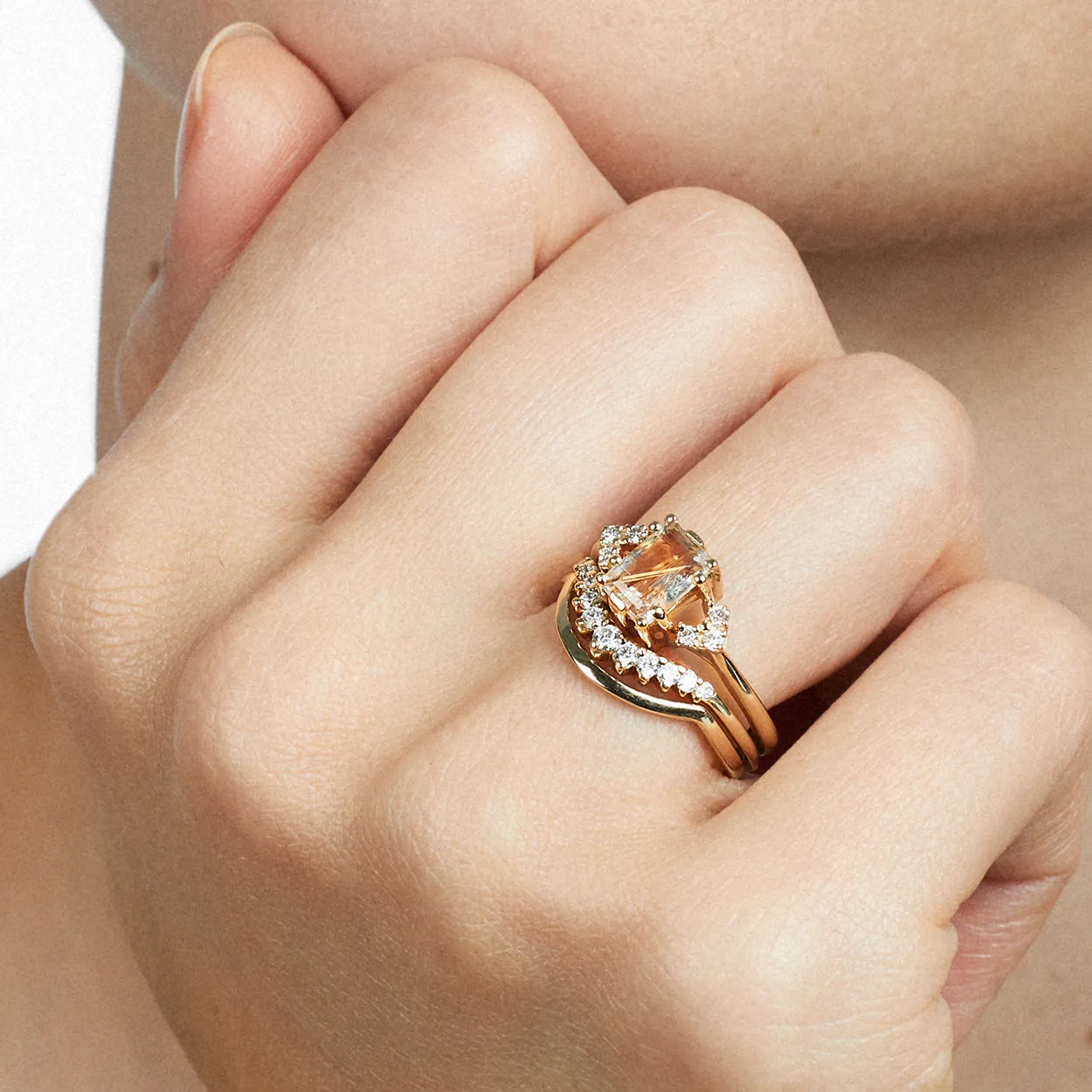 Tiara Curve Band - 14k Gold & White Diamonds