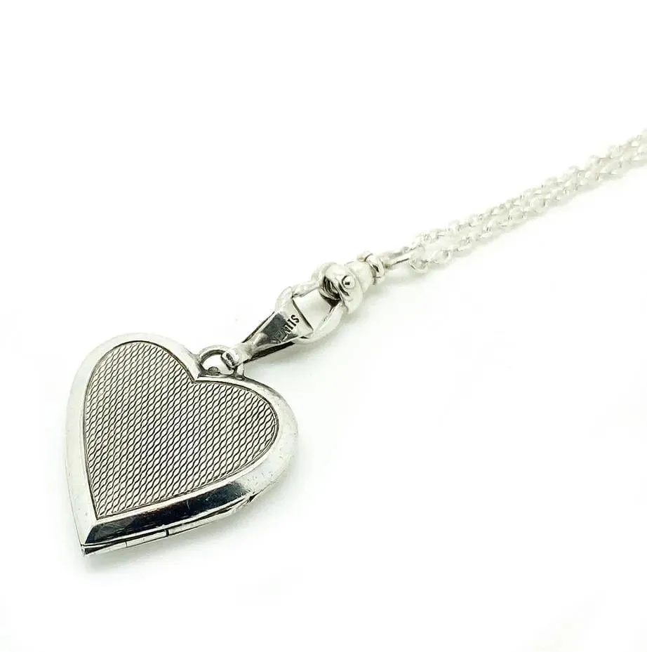 Vintage 1960s Heart Flower Silver Locket Necklace