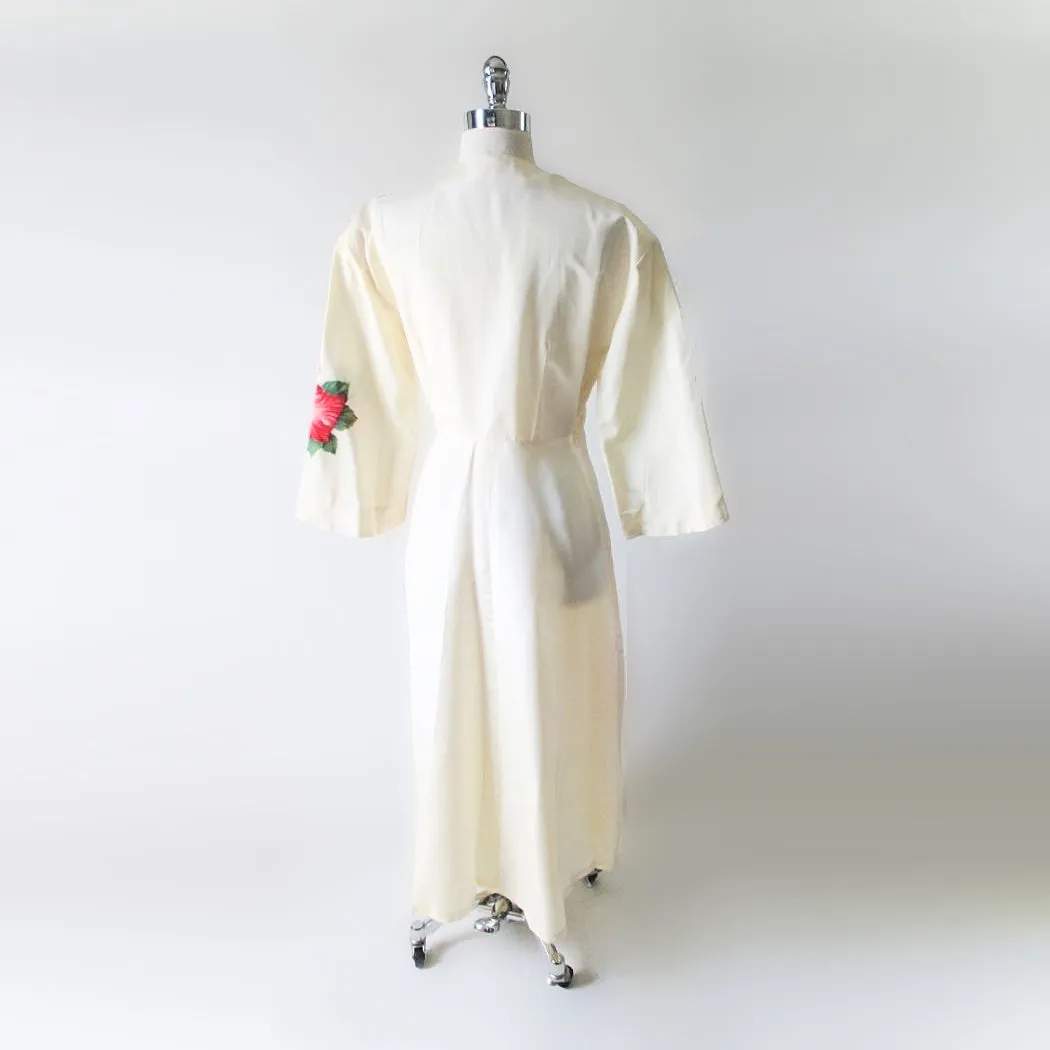 Vintage 40's 50's White Hand Painted Hawaiian Robe | Dressing Gown 38