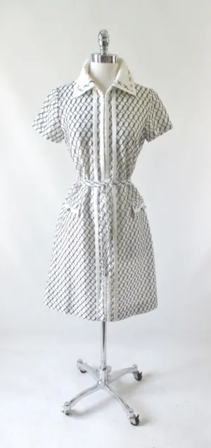 Vintage 60's Black & White Belted Shift Dress M