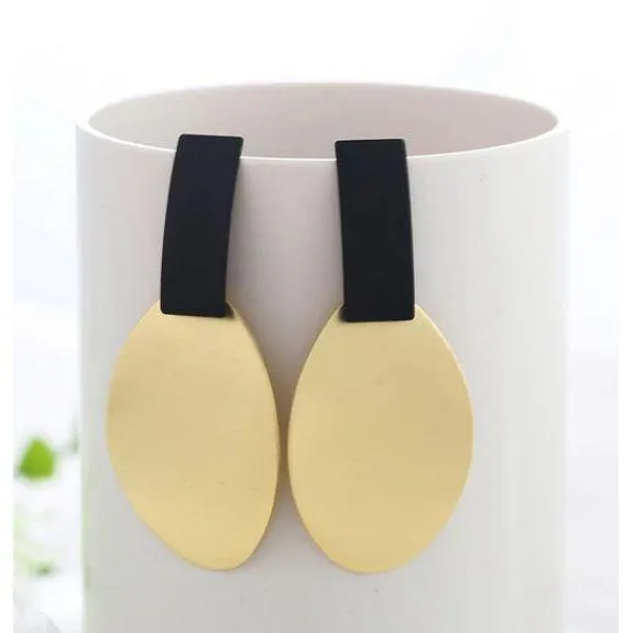 Women Golden Drop Geometric Black Long Hanging Earrings Retail