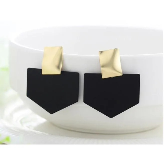 Women Golden Drop Geometric Black Long Hanging Earrings Retail