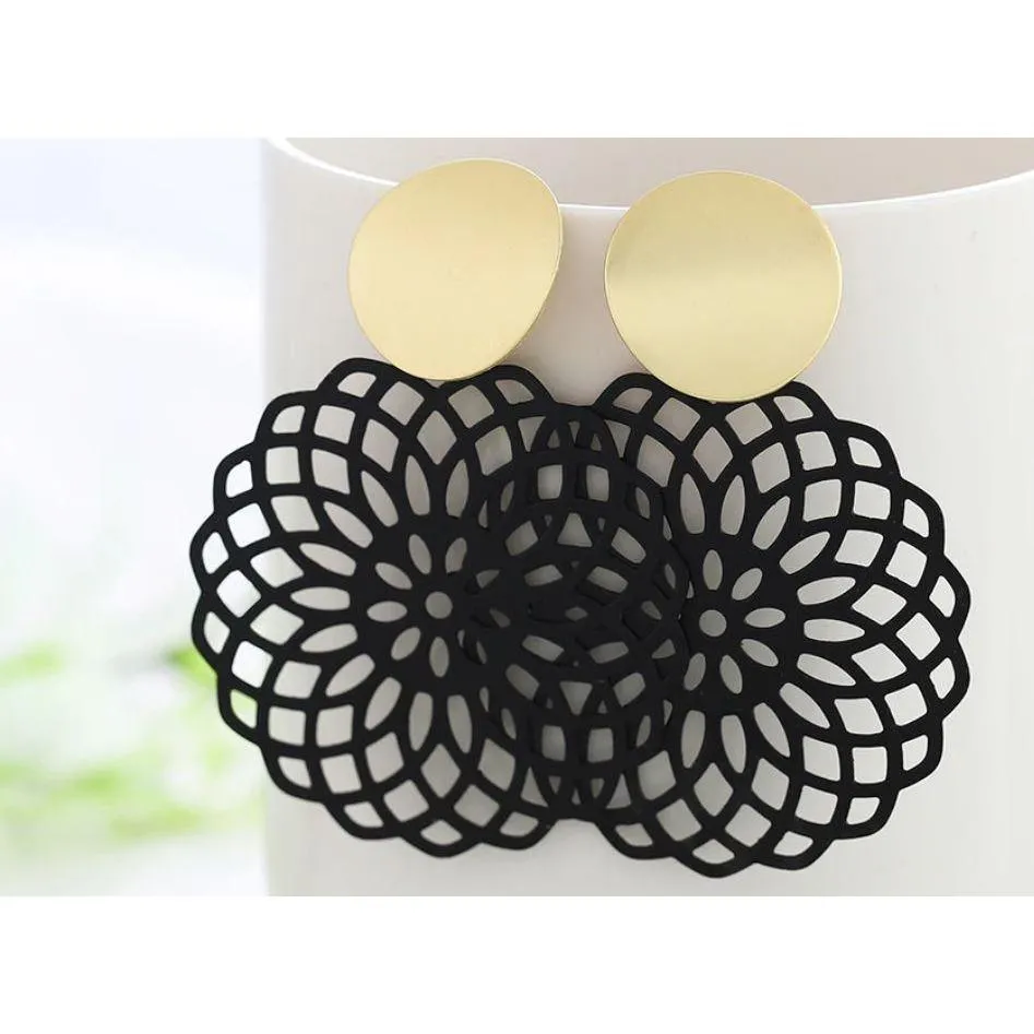 Women Golden Drop Geometric Black Long Hanging Earrings Retail