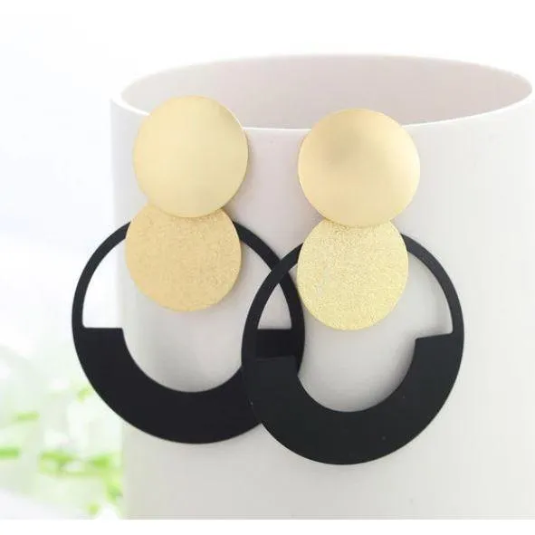 Women Golden Drop Geometric Black Long Hanging Earrings Retail