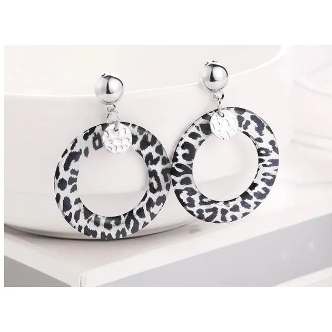 Women Golden Drop Geometric Black Long Hanging Earrings Retail